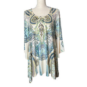 Live and Let Live Tunic Size L Green and Blue Print Asymmetrical Hem Tie Front